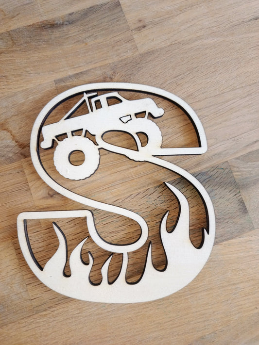 Houten letter thema Monster truck