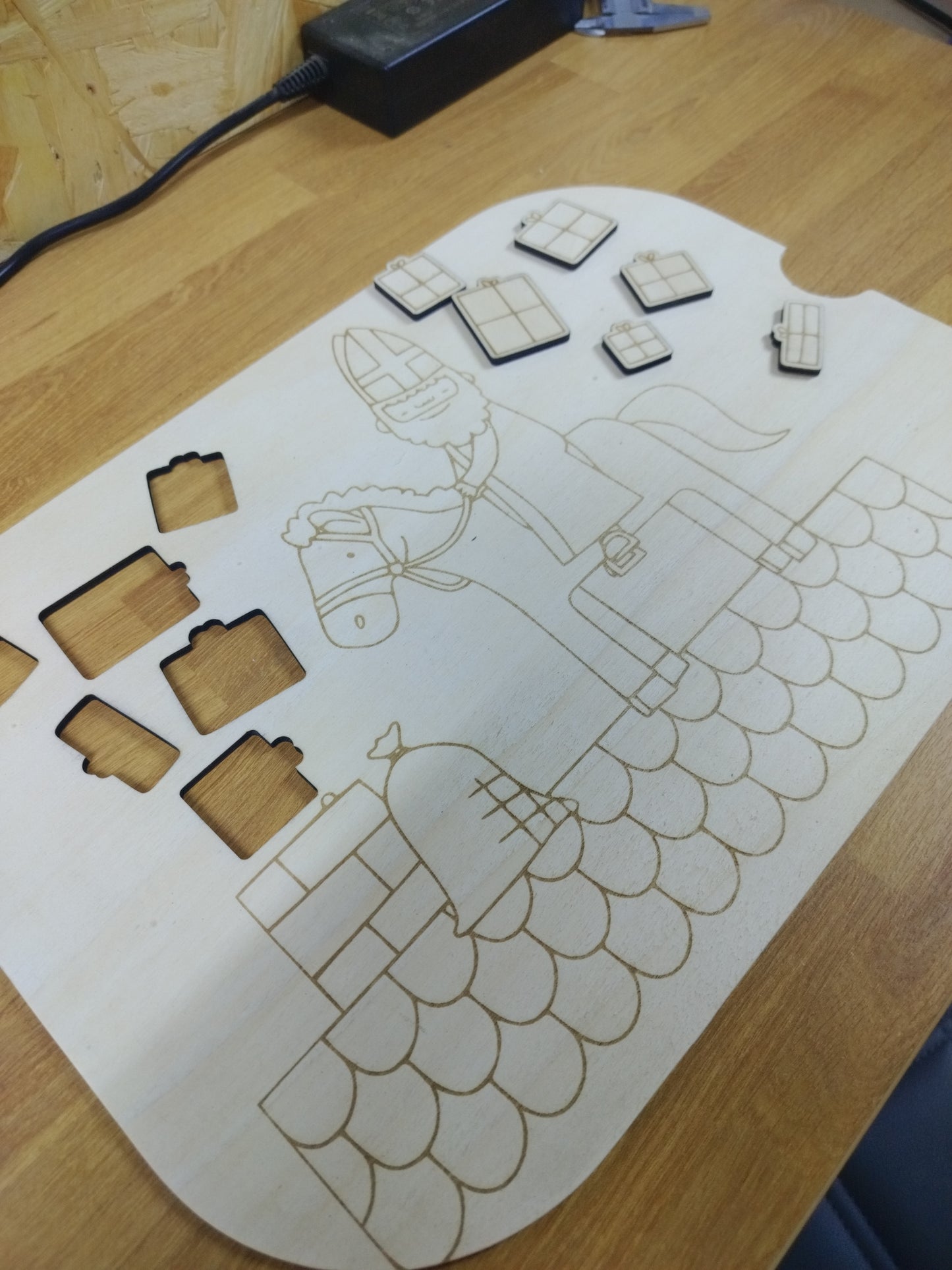 trofast insert sinterklaas