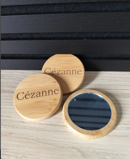 zakspiegeltje met gravure